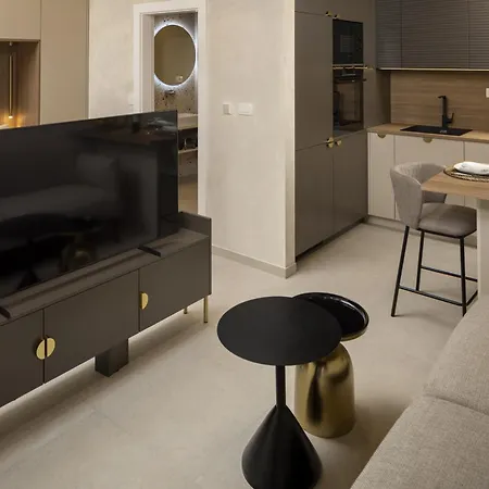 Maja Aurelia In The Centre With A Large Private 60 M2 Terrace Apartment *